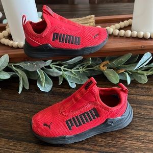 PUMA toddler slip on tennis shoes | size 9c | color red